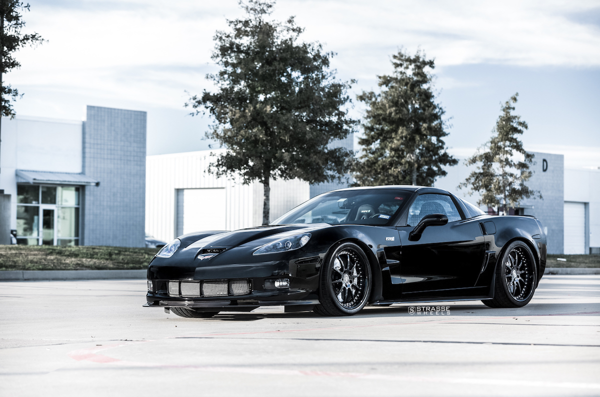 Chevrolet Corvette C6 Zr1 Carbon Fiber R10 Signature Series Strasse