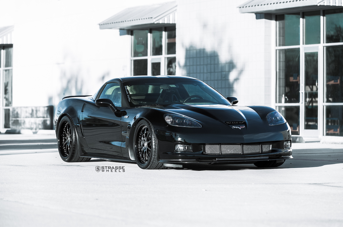 Chevrolet Corvette C6 Zr1 Carbon Fiber R10 Signature Series Strasse